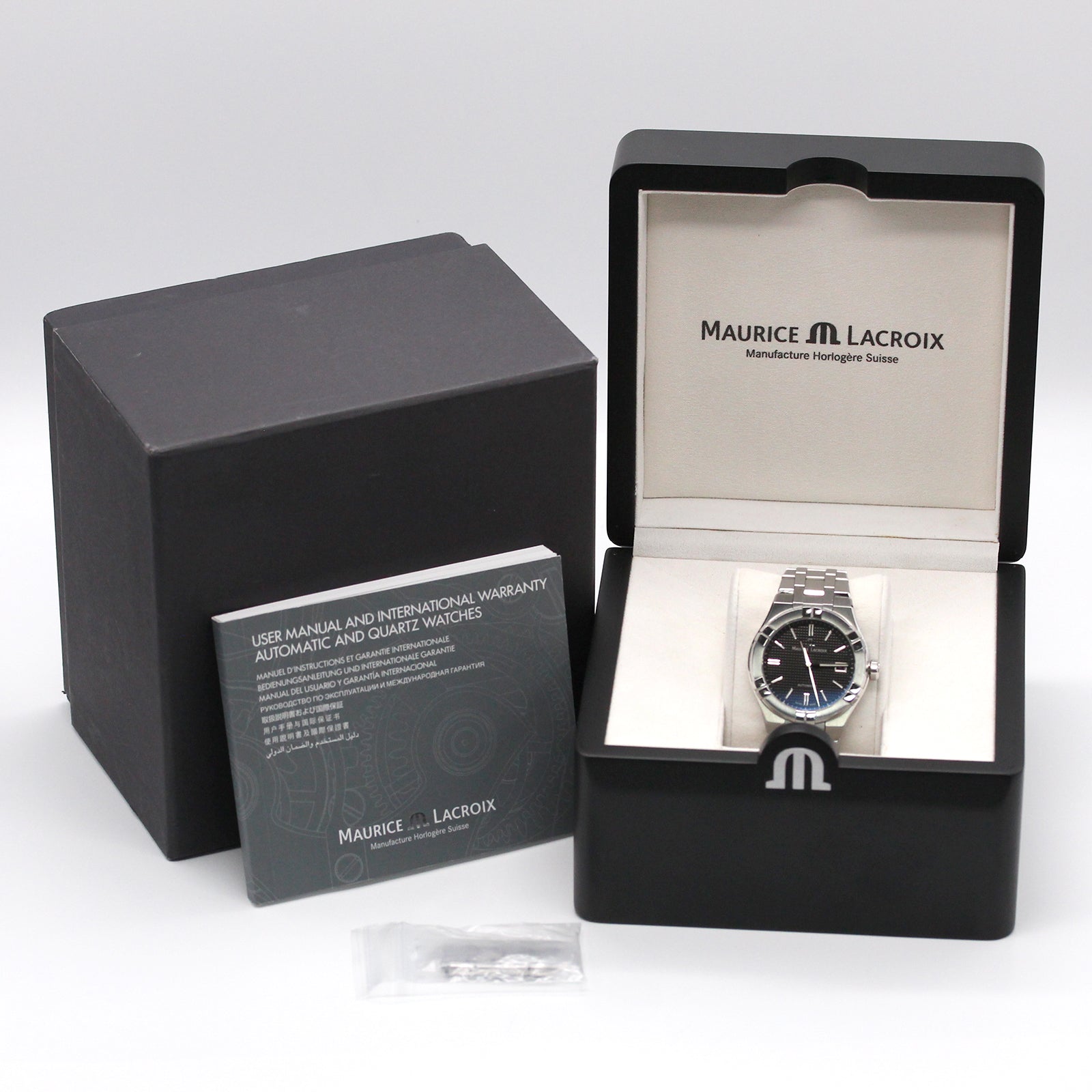 正規販売品】【美品】MAURICE LACROIX Aikon モーリスラクロア アイコン AI6007-SS002-330-1 39ｍｍ –  NUNAVIK